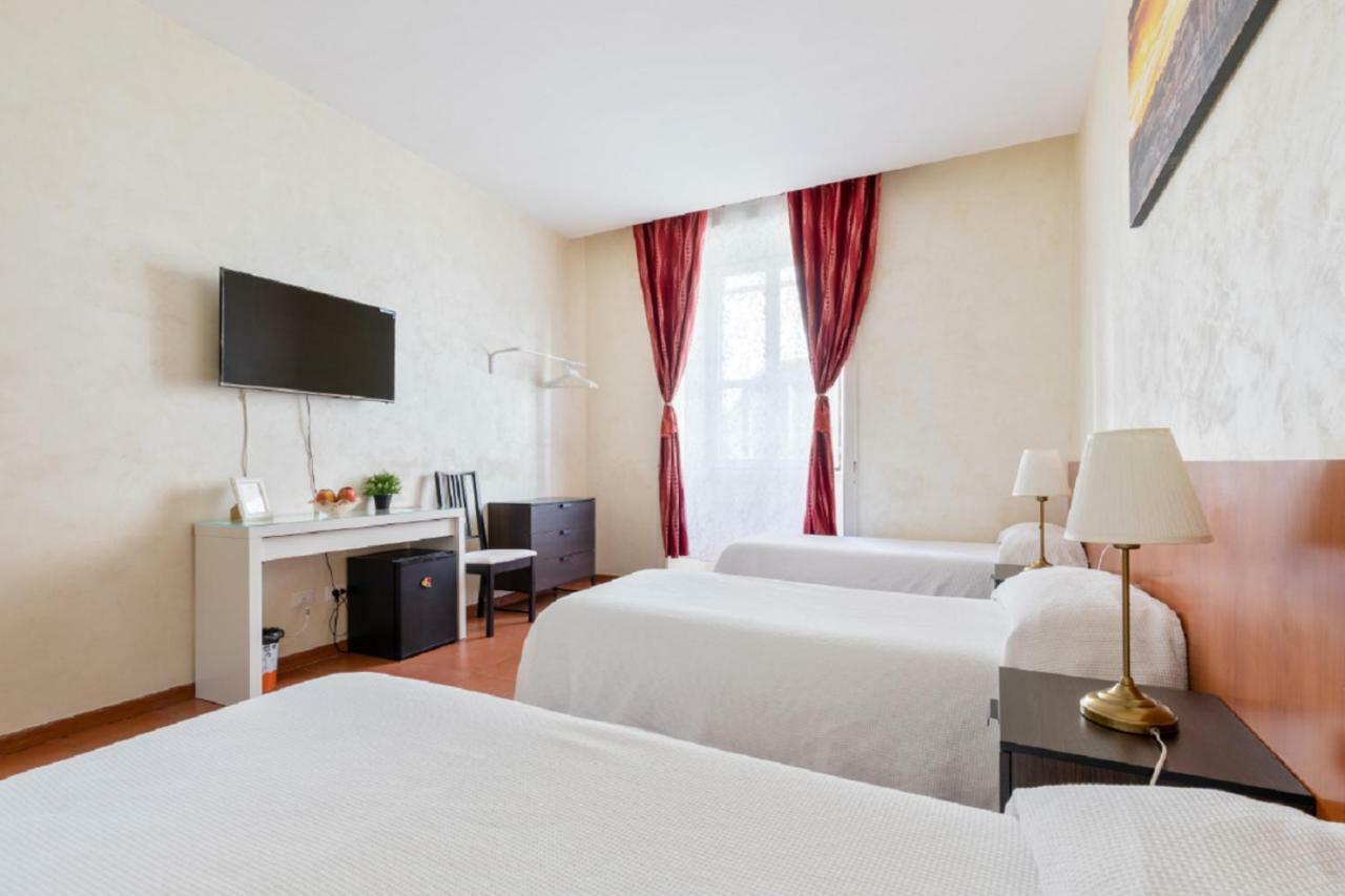 Roma Enrico Guesthouse Zewnętrze zdjęcie